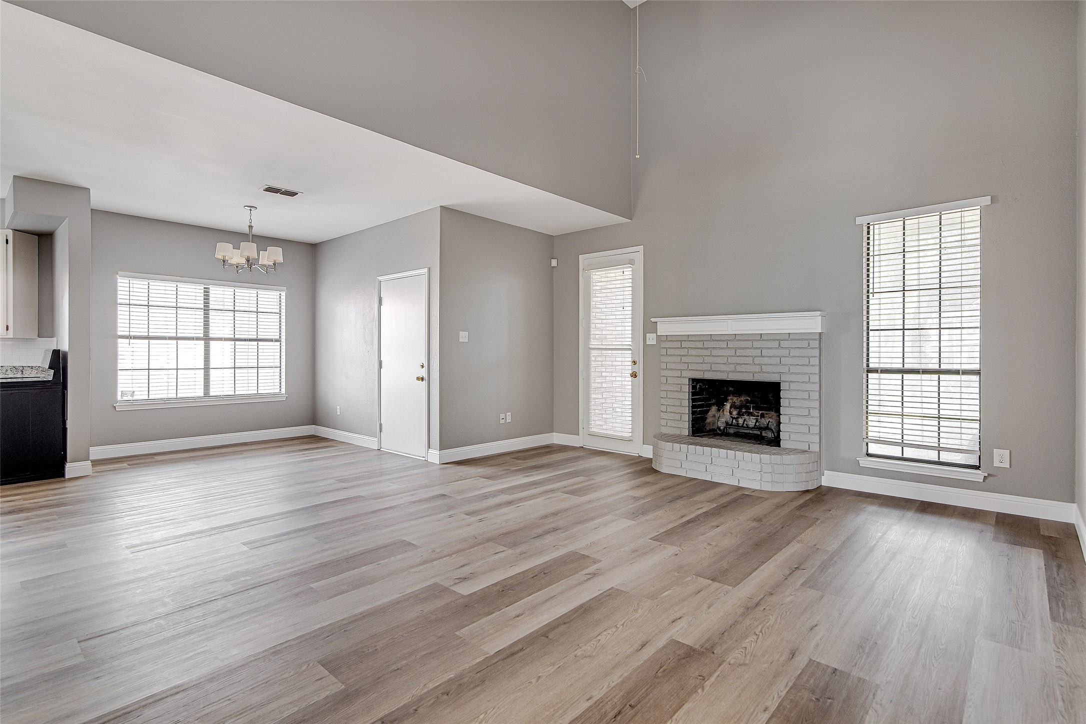 6701 Johns Court Arlington TX 76016