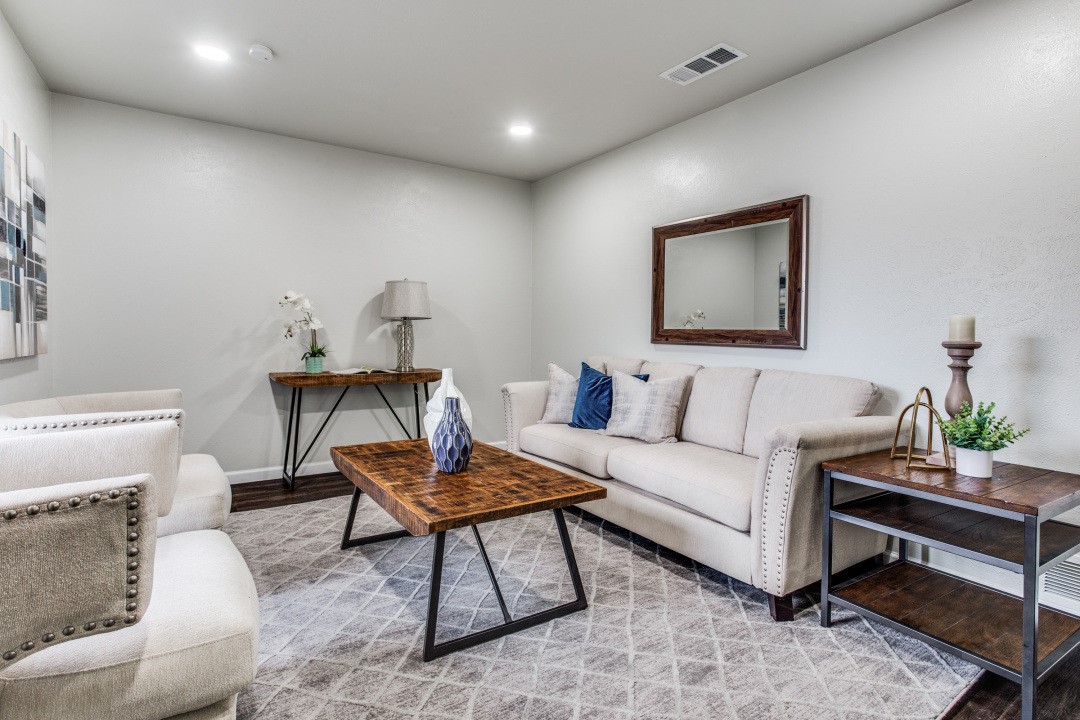 4013 Burkett Drive Benbrook TX 76116
