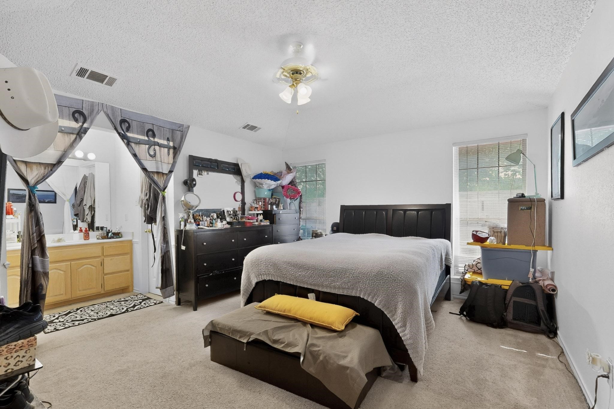 412 Tara Lane Red Oak TX 75154