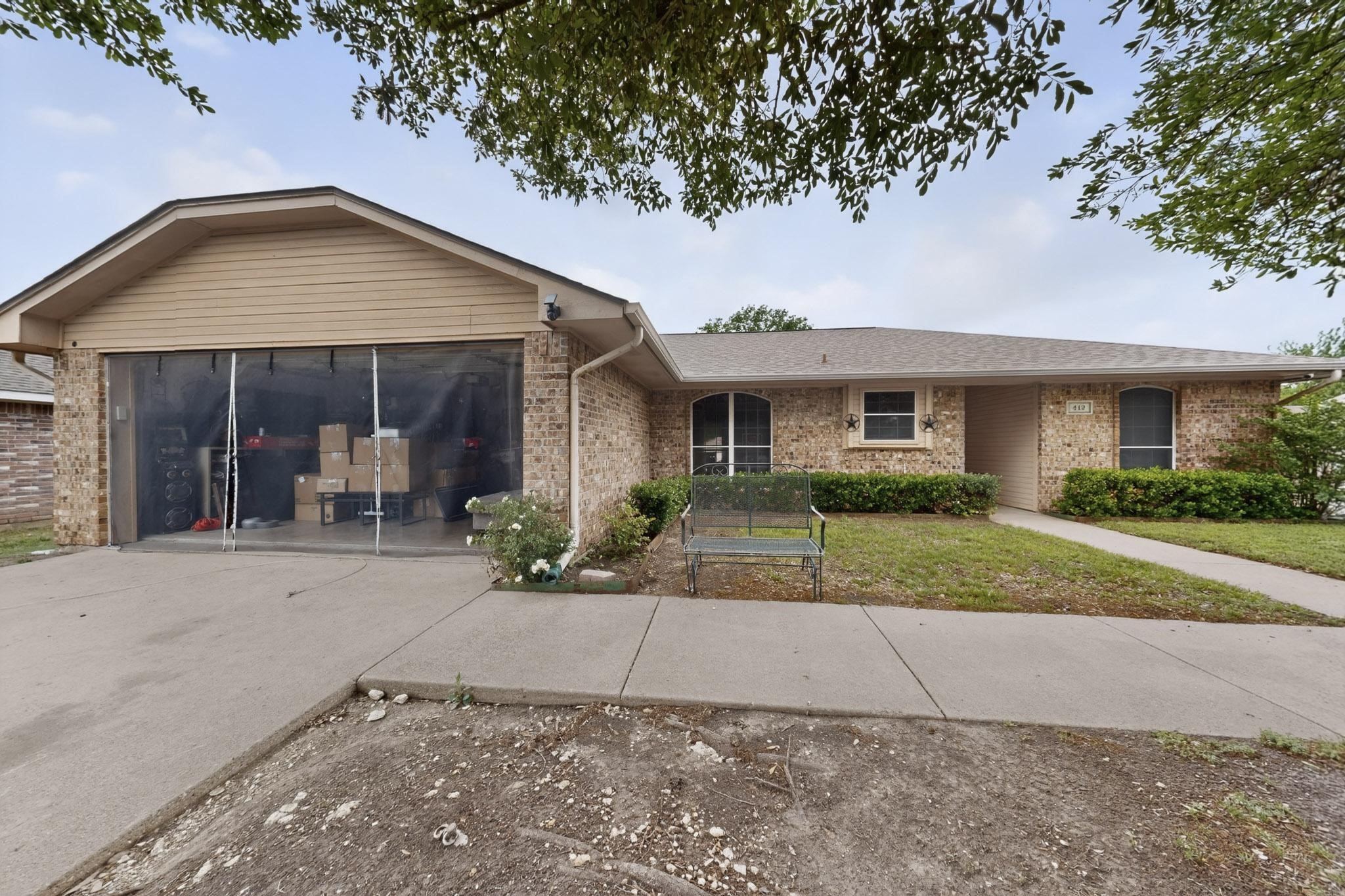 412 Tara Lane Red Oak TX 75154