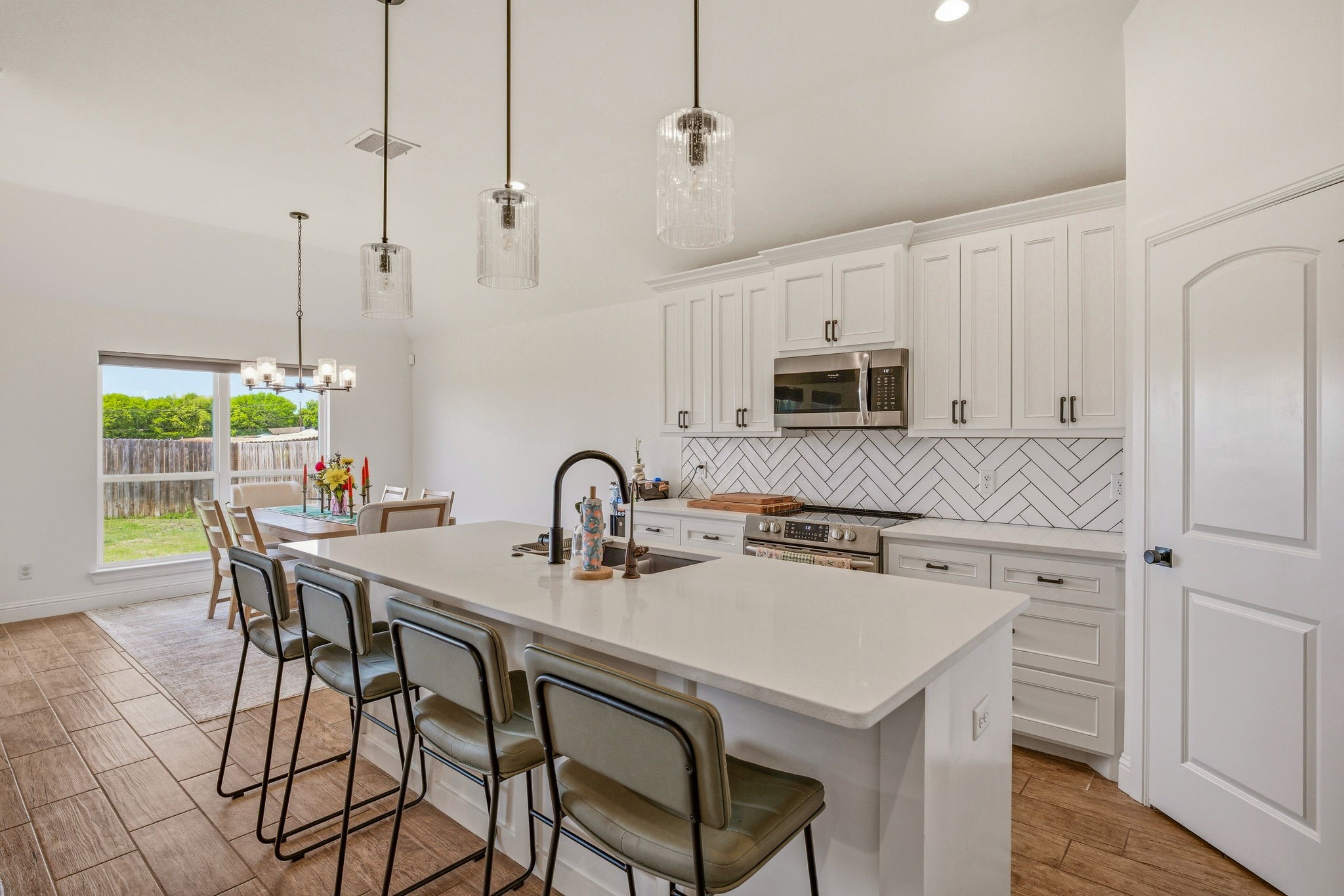 1316 Parkers Draw Avenue Weatherford TX 76086