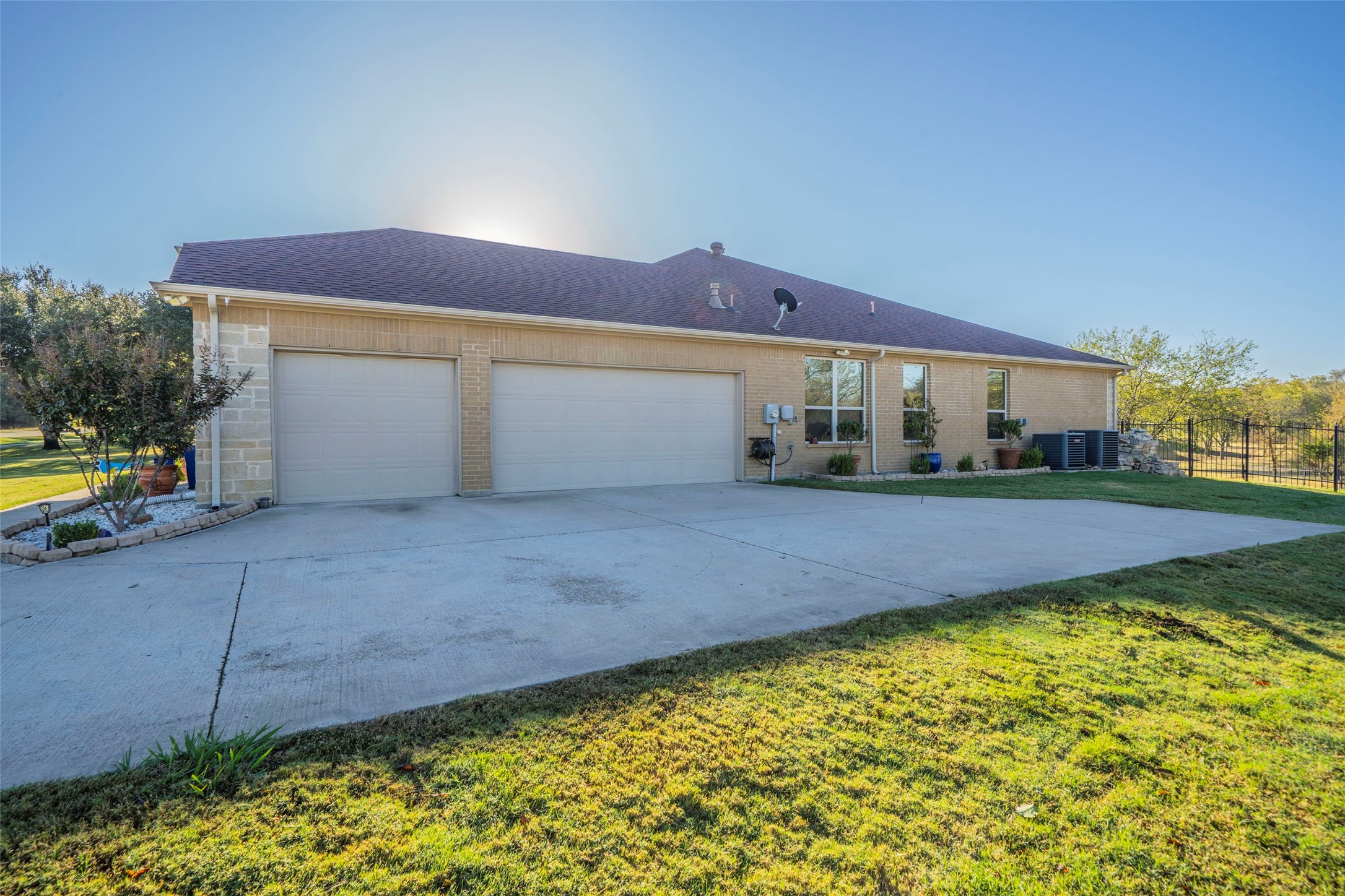 2852 Sonterra Drive Cedar Hill TX 75104