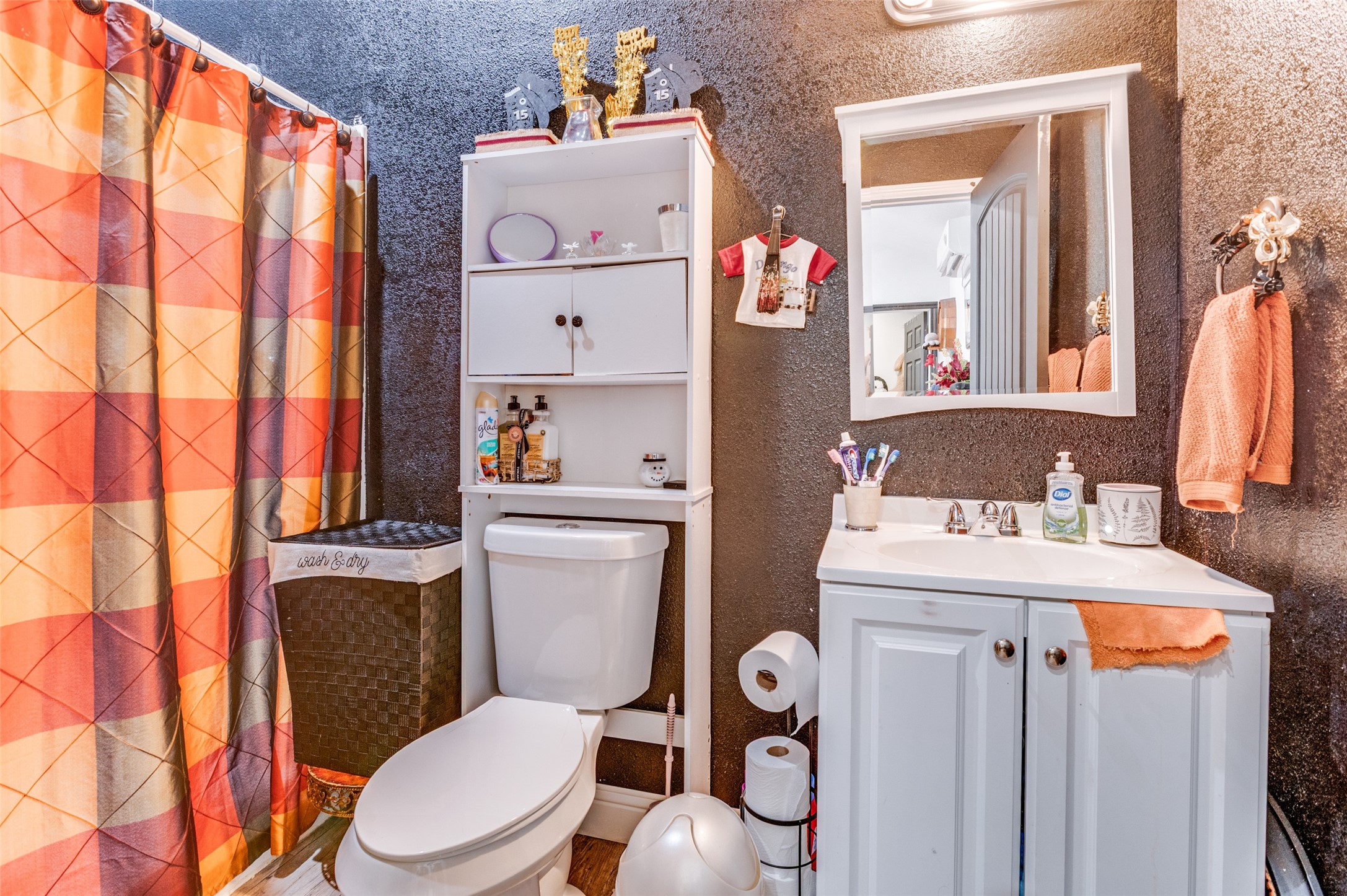 2503 Jim Street Dallas TX 75212