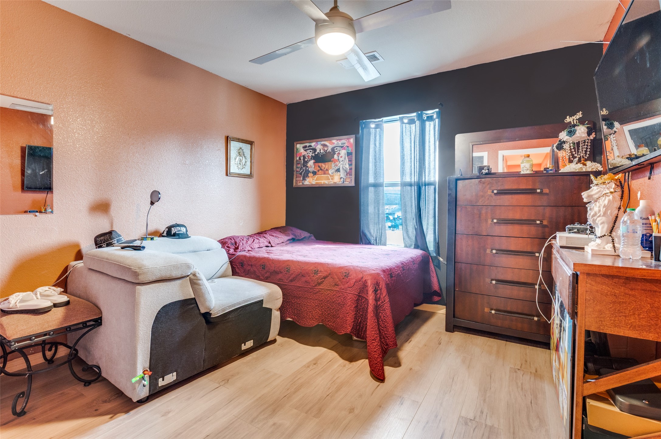 2503 Jim Street Dallas TX 75212