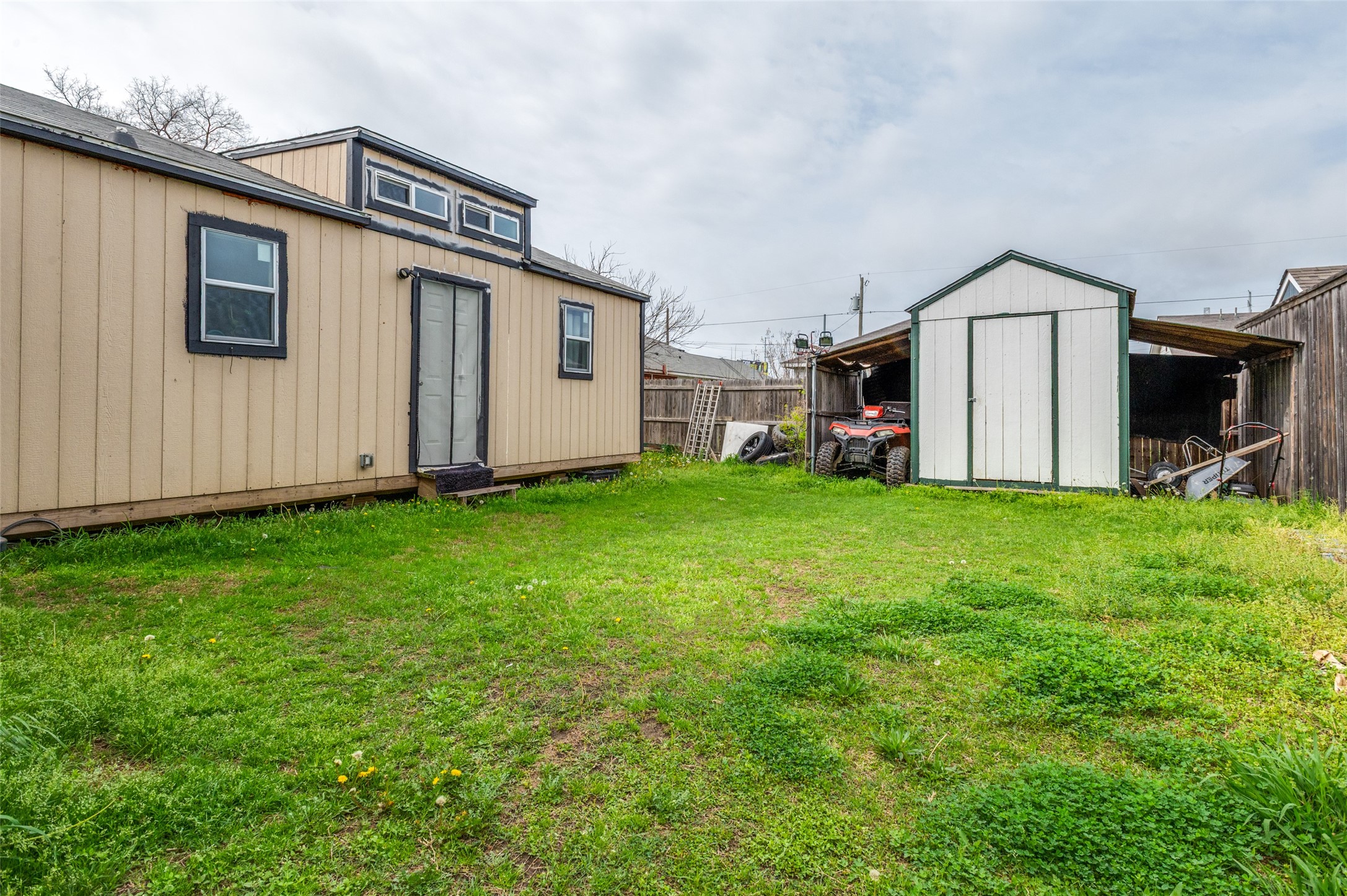 2503 Jim Street Dallas TX 75212