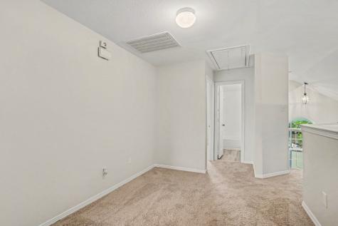 1053 Liberty Circle Hurst TX 76053