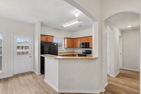 1053 Liberty Circle Hurst TX 76053