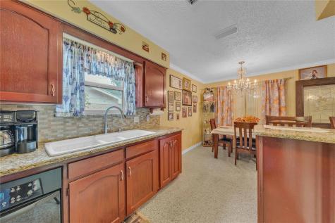 7613 Clover Lane Watauga TX 76148