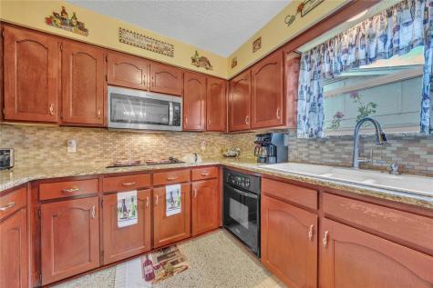 7613 Clover Lane Watauga TX 76148