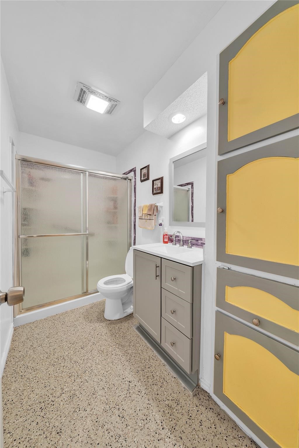 7613 Clover Lane Watauga TX 76148