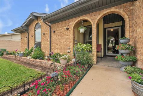 7613 Clover Lane Watauga TX 76148