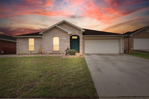 5005 Vaquero Drive Arlington TX 76017