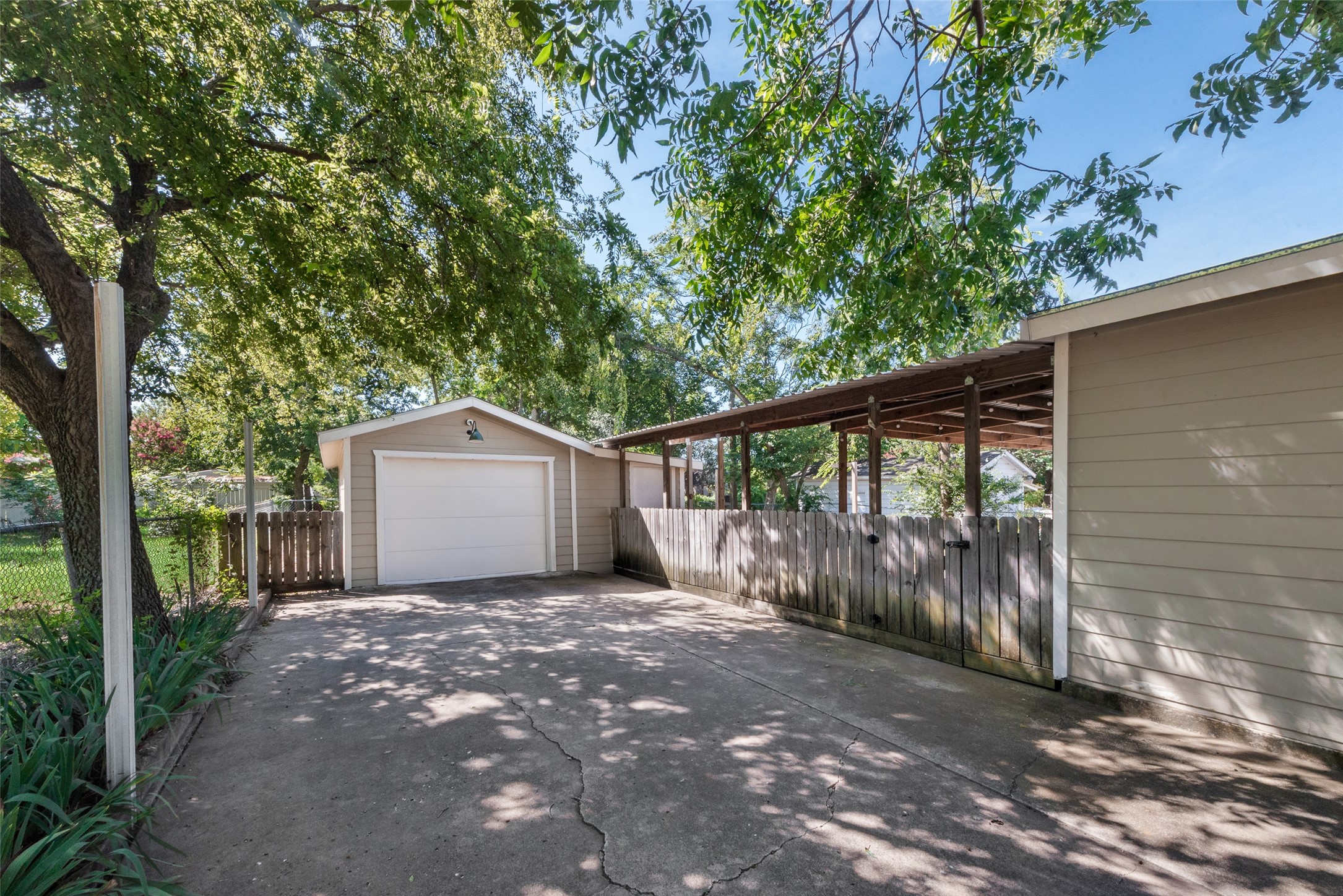 523 Houston Street Cedar Hill TX 75104