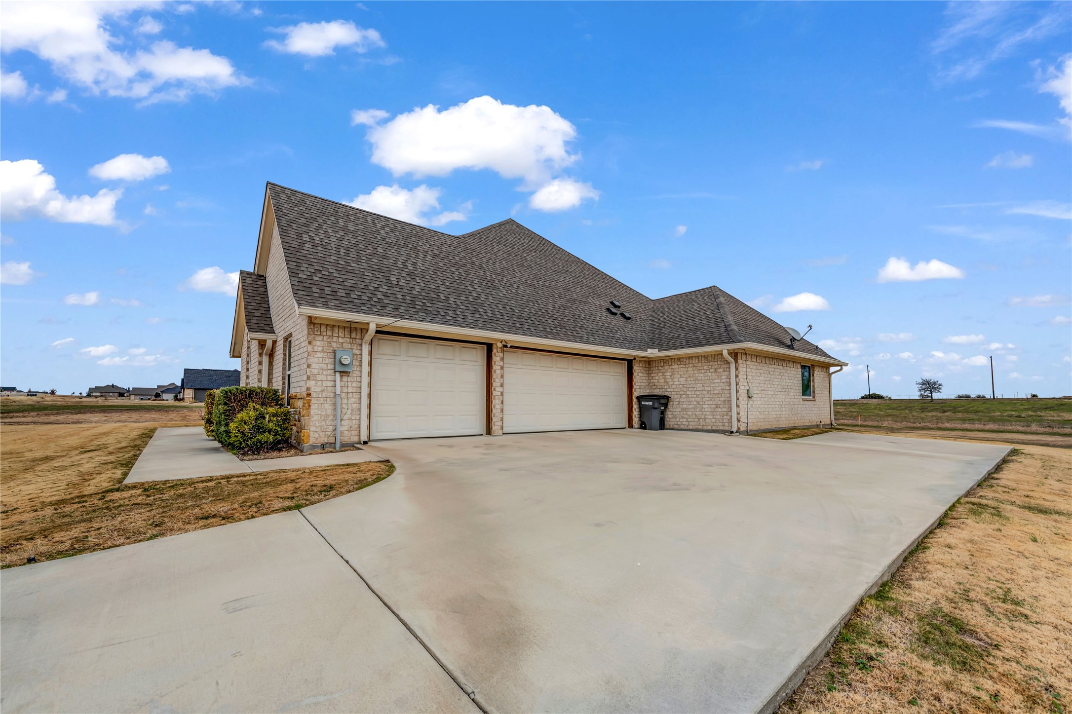 2011 Perkins Lane Weatherford TX 76088