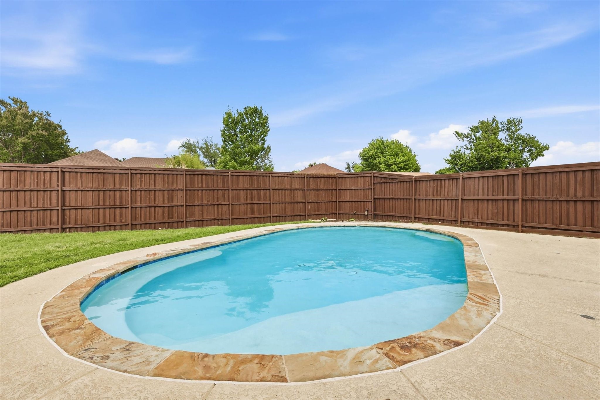 1629 Parkside Trail Lewisville TX 75077