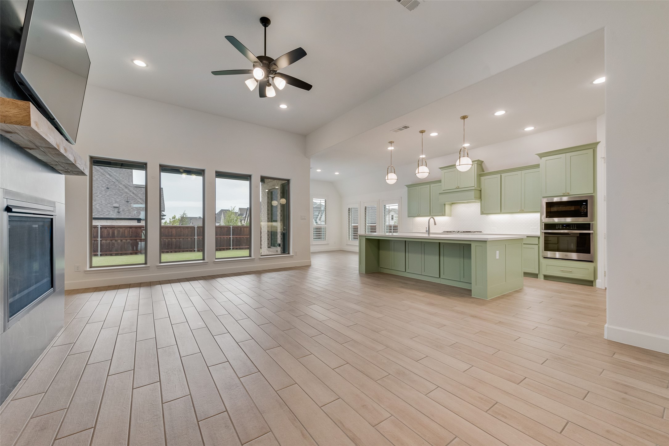 2442 Sibley Drive Midlothian TX 76065