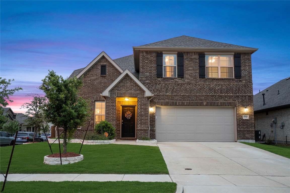 1932 Steppe Trail Drive Aubrey TX 76227