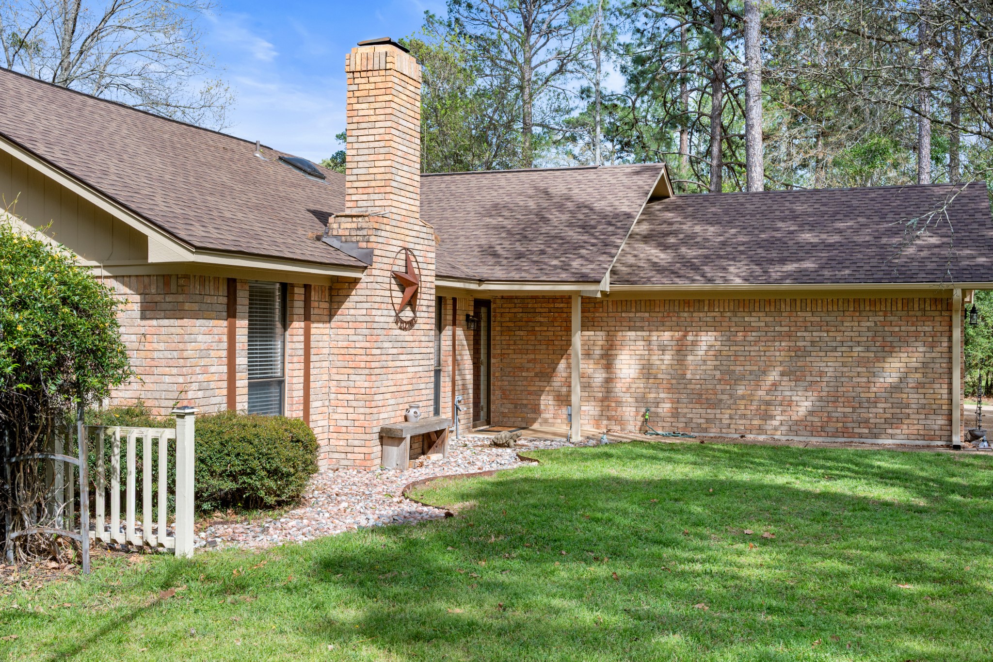 109 Old Barn Circle Holly Lake Ranch TX 75765