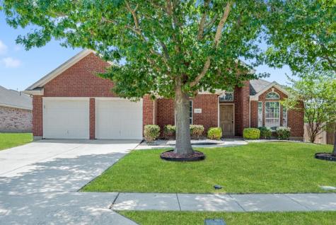 1106 Eastbrook Drive Glenn Heights TX 75154