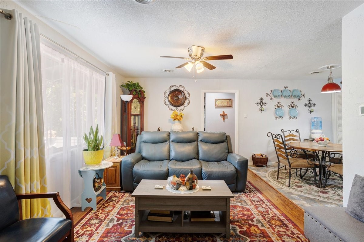 101 Lakewood Lane Pottsboro TX 75076