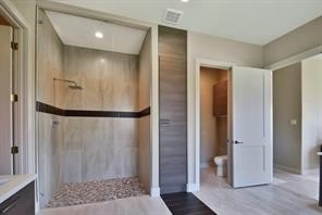 404 Mckinley Street Desoto TX 75115