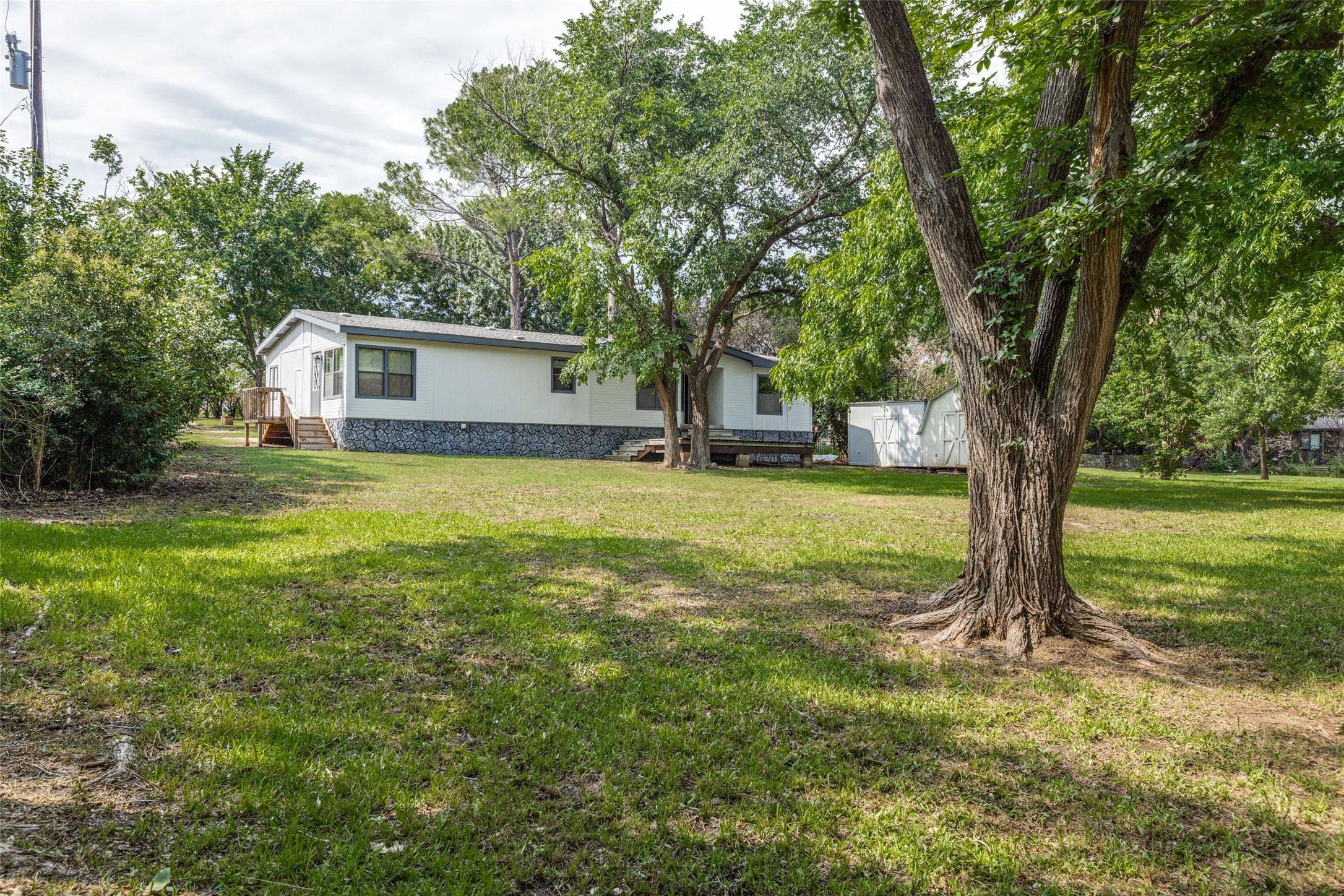 161 Marshal Road Newark TX 76071