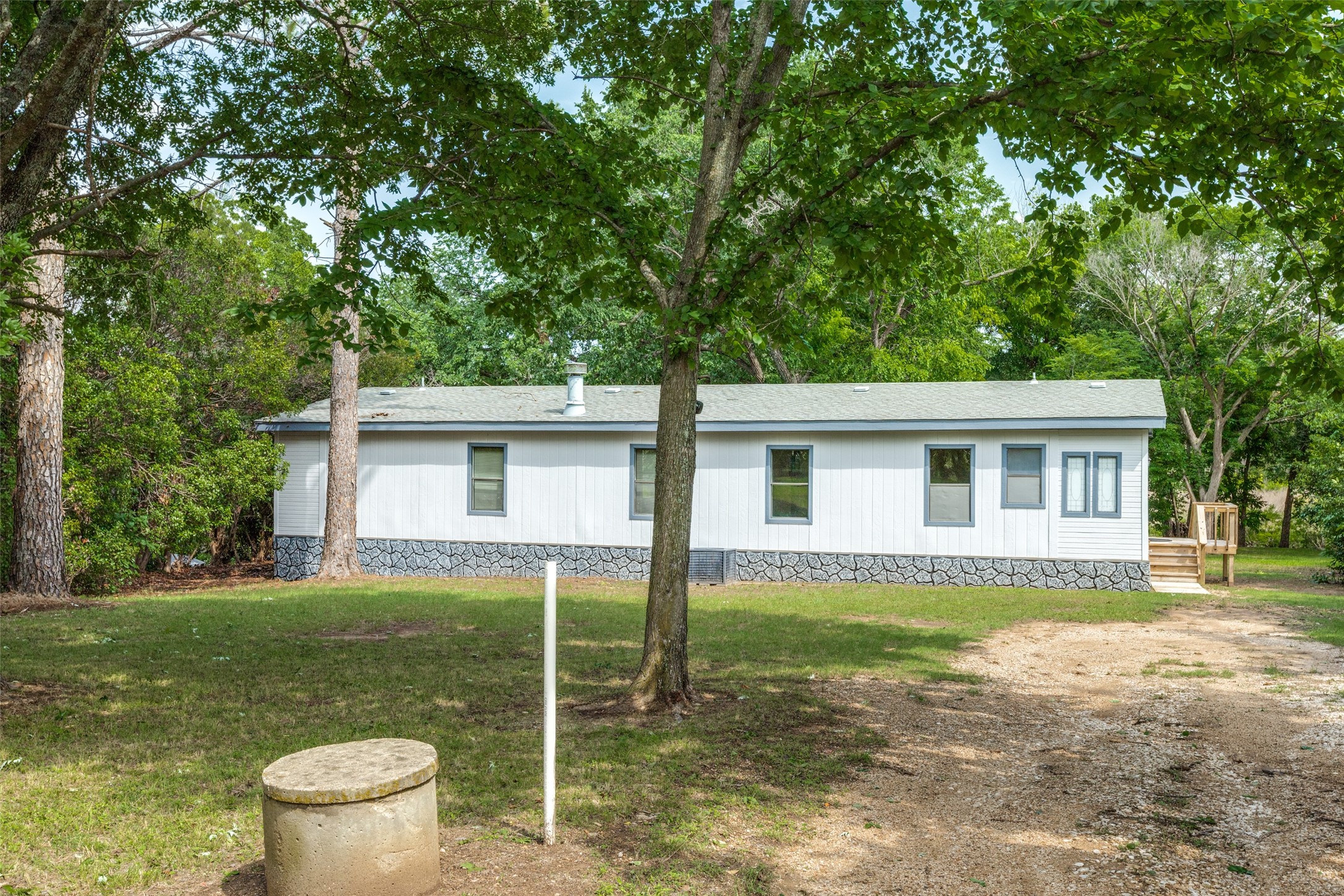 161 Marshal Road Newark TX 76071