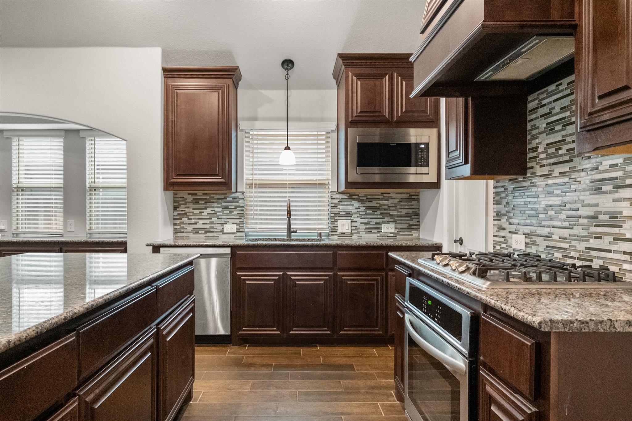 5007 Lake Park Drive Mansfield TX 76063