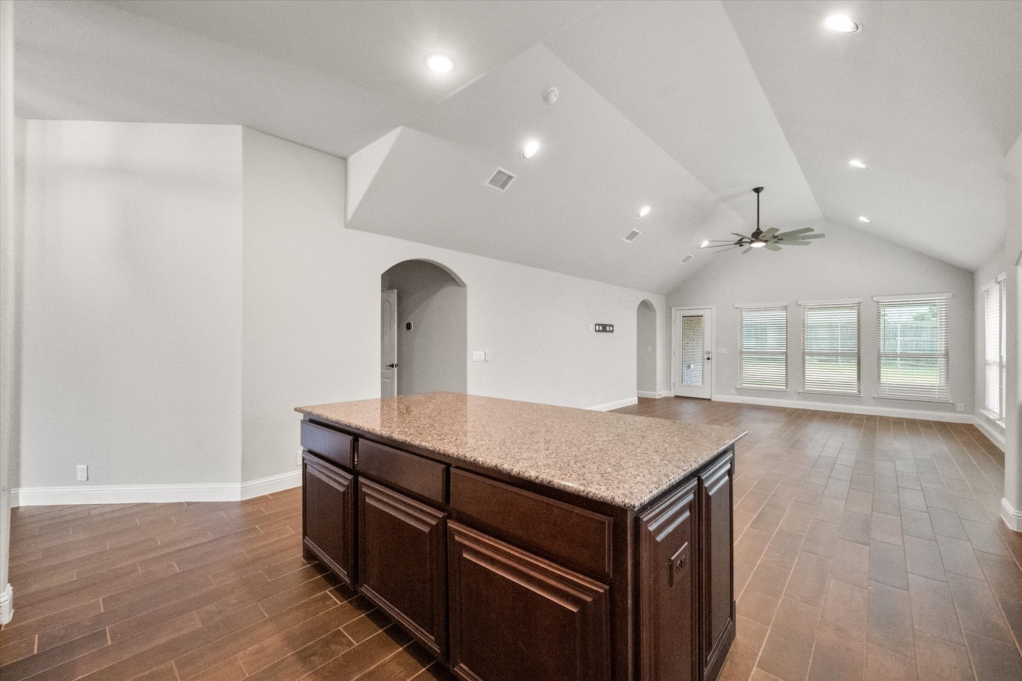 5007 Lake Park Drive Mansfield TX 76063
