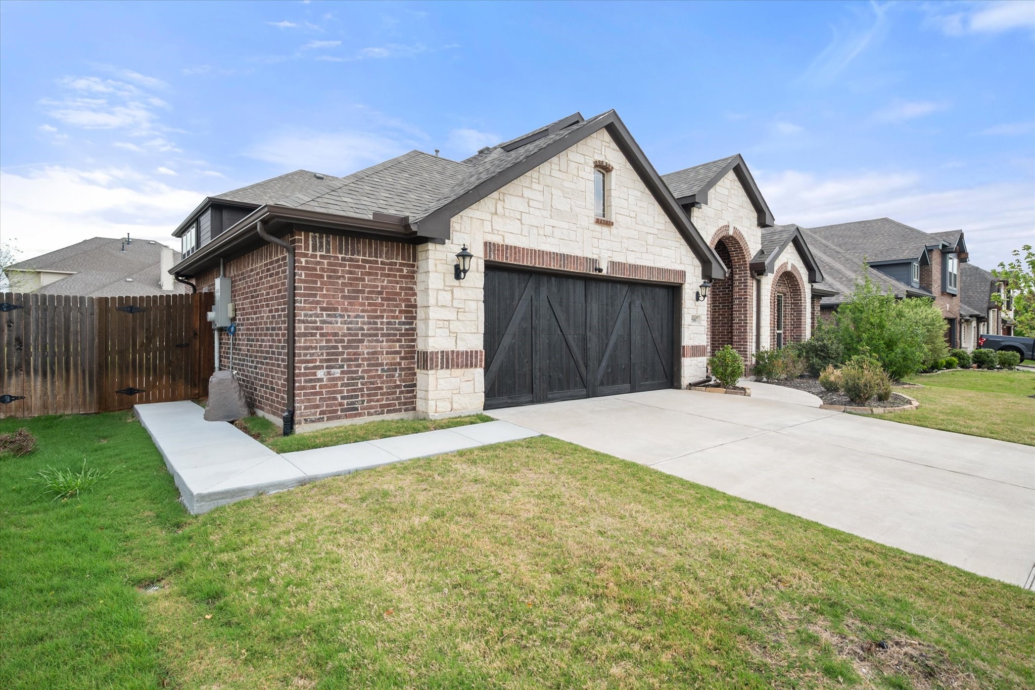 5007 Lake Park Drive Mansfield TX 76063