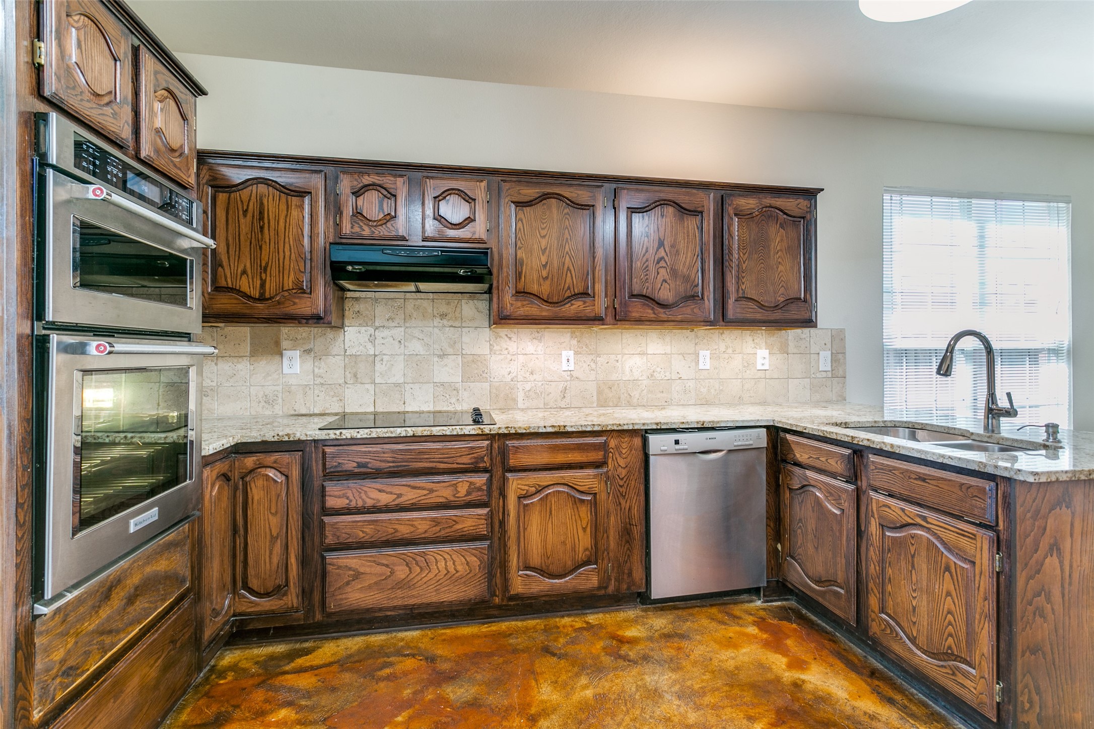 1649 Bennington Drive Carrollton TX 75007
