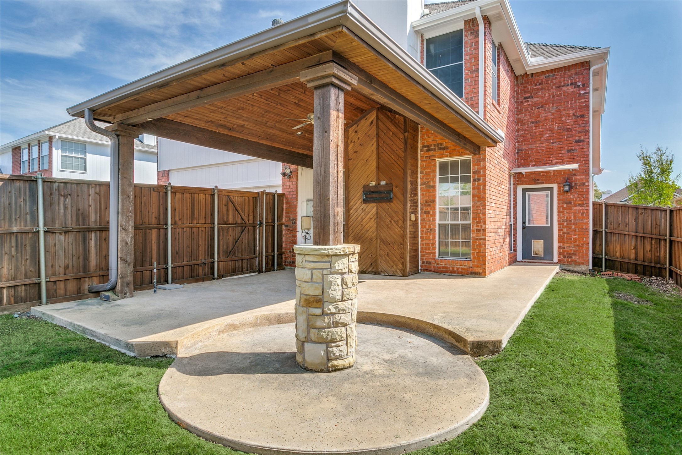 1649 Bennington Drive Carrollton TX 75007