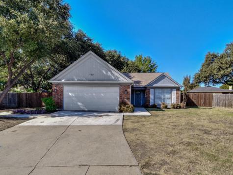 7617 Honeybee Court Fort Worth TX 76137
