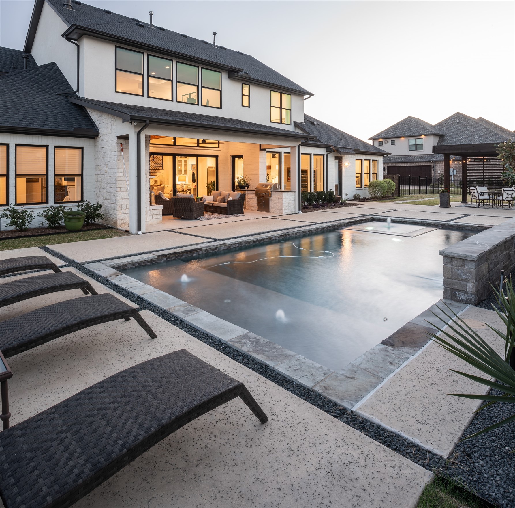 313 Knights Trail Heath TX 75032