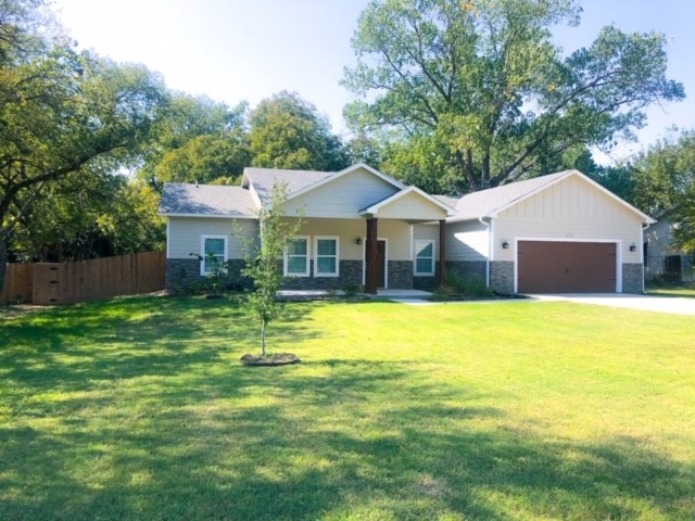 611 N Rusk Street Weatherford TX 76086
