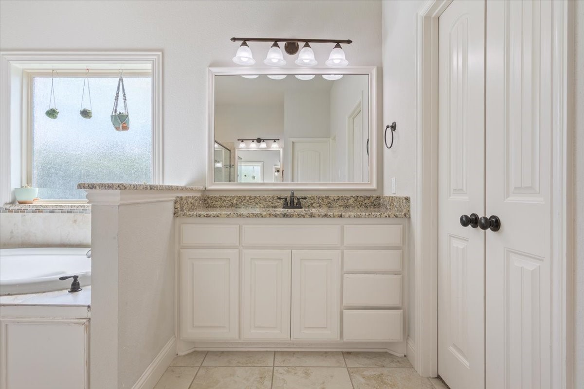 310 Desert Sky Drive Waco TX 76657
