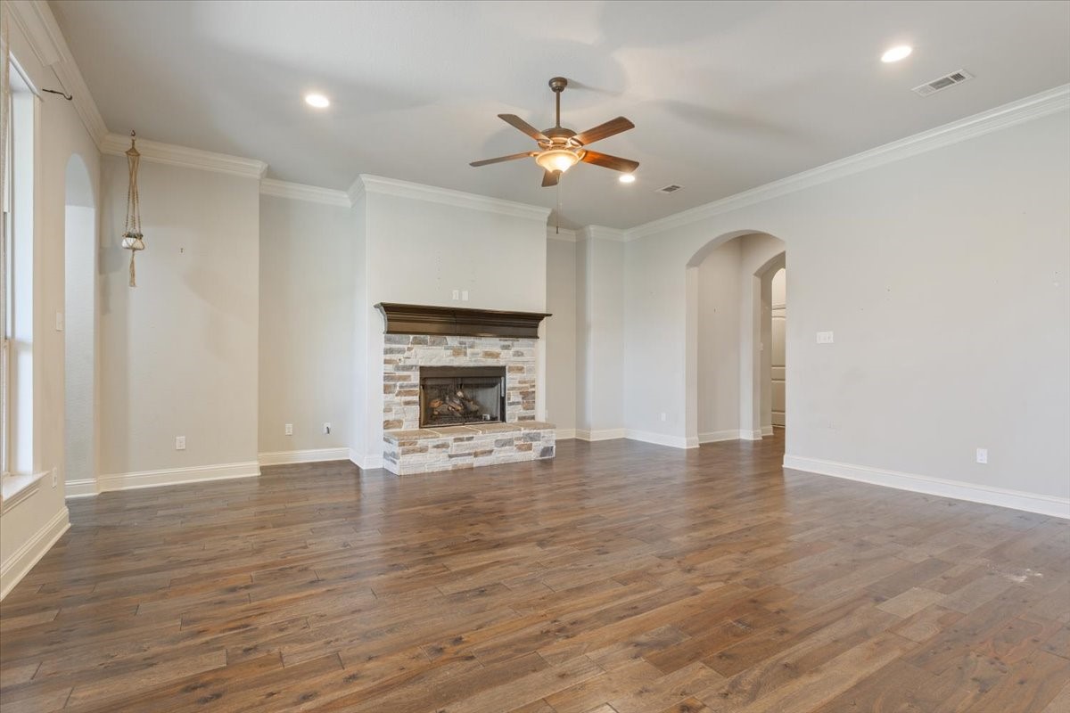 310 Desert Sky Drive Waco TX 76657