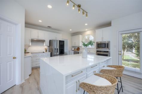 7800 Brushfield Drive Plano TX 75025