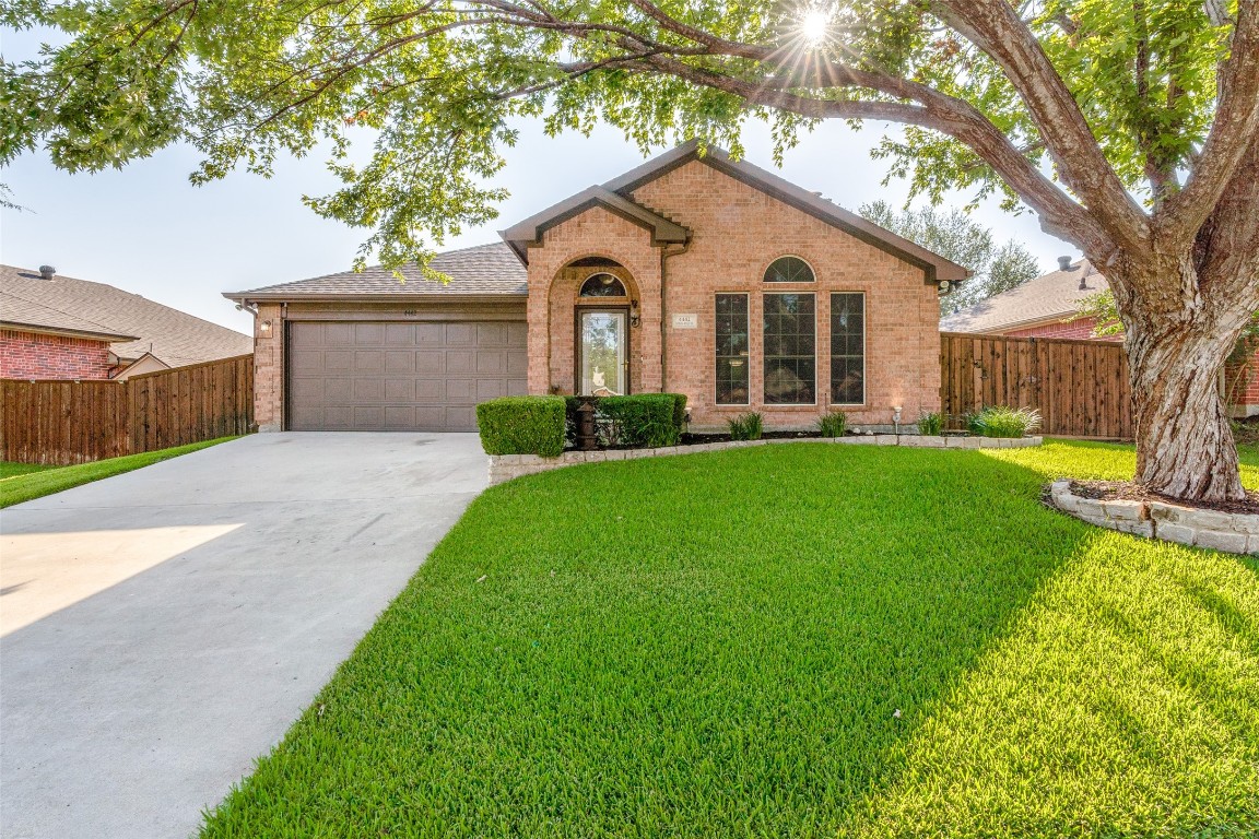 4442 Stones River Road Grand Prairie TX 75052