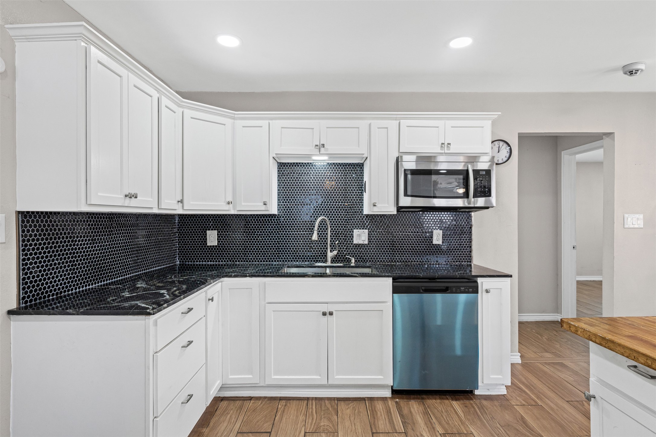 2716 Mckenzie Avenue Waco TX 76708