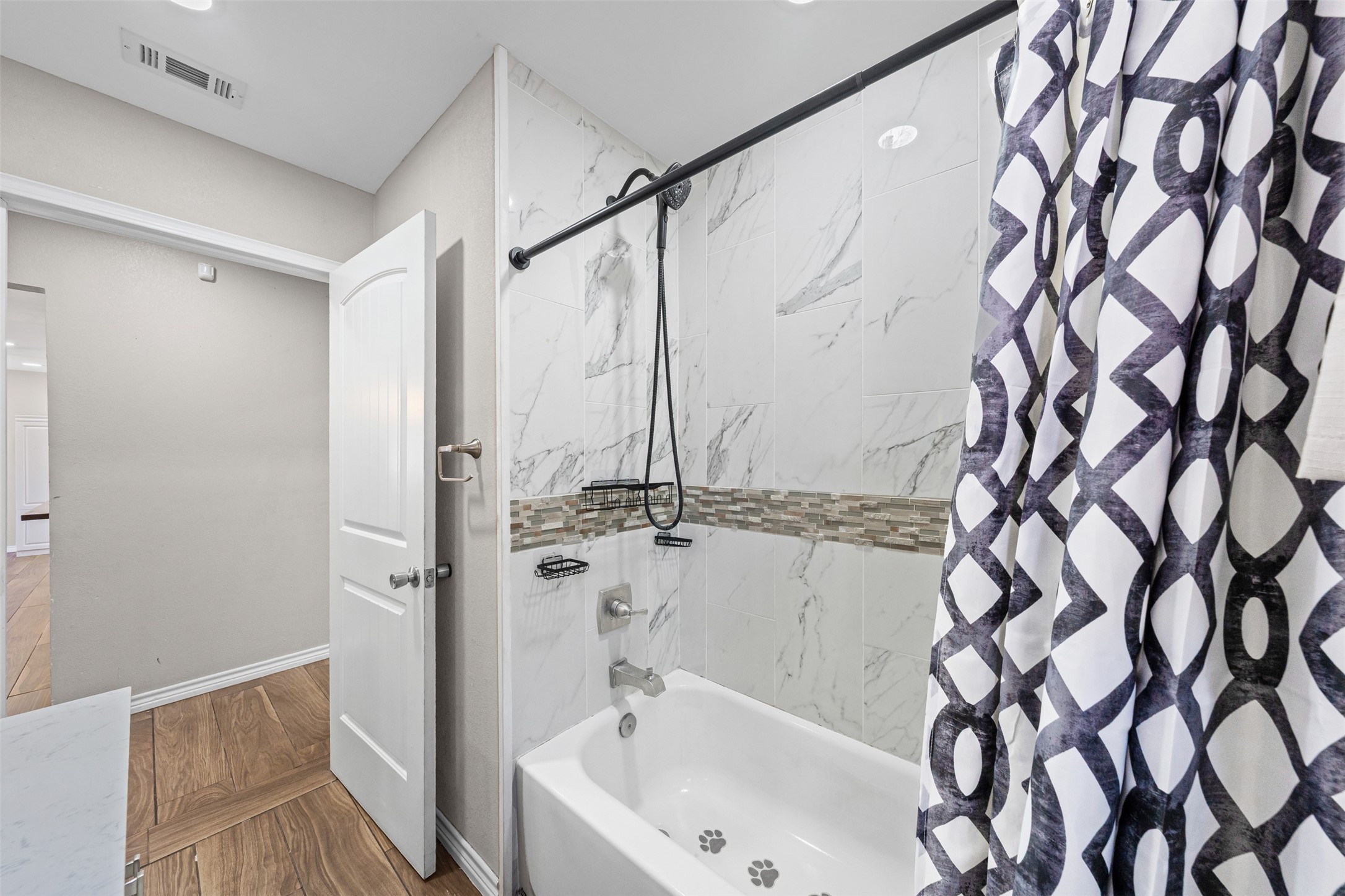 2716 Mckenzie Avenue Waco TX 76708