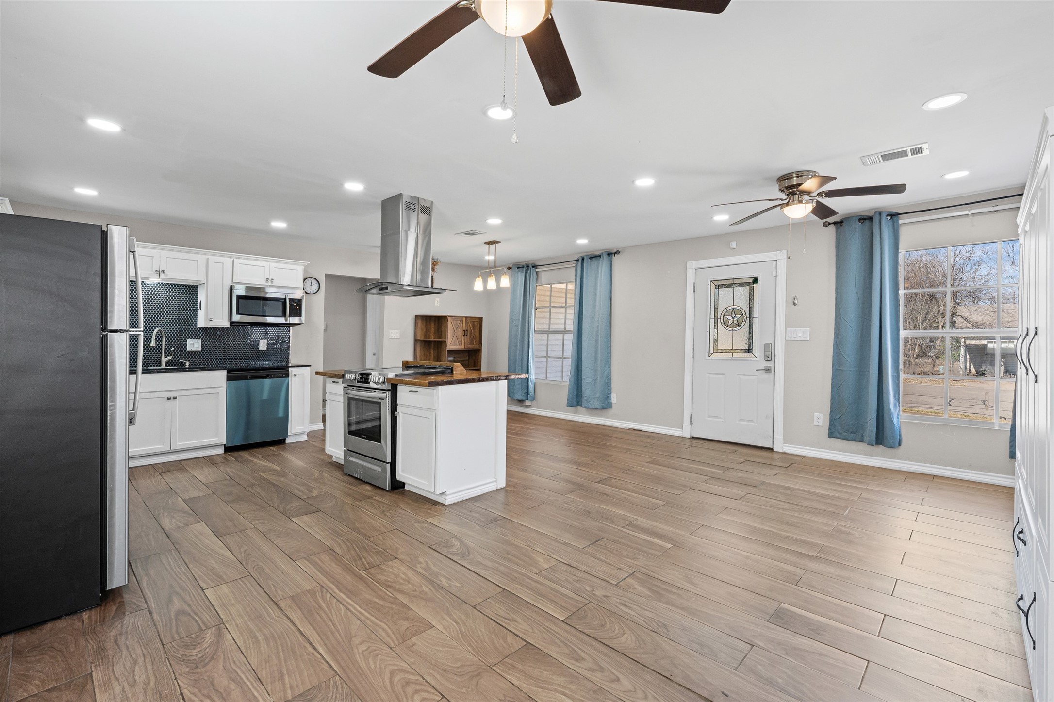 2716 Mckenzie Avenue Waco TX 76708