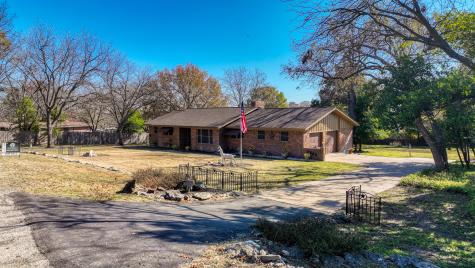 3706 Red Bud Drive Weatherford TX 76087