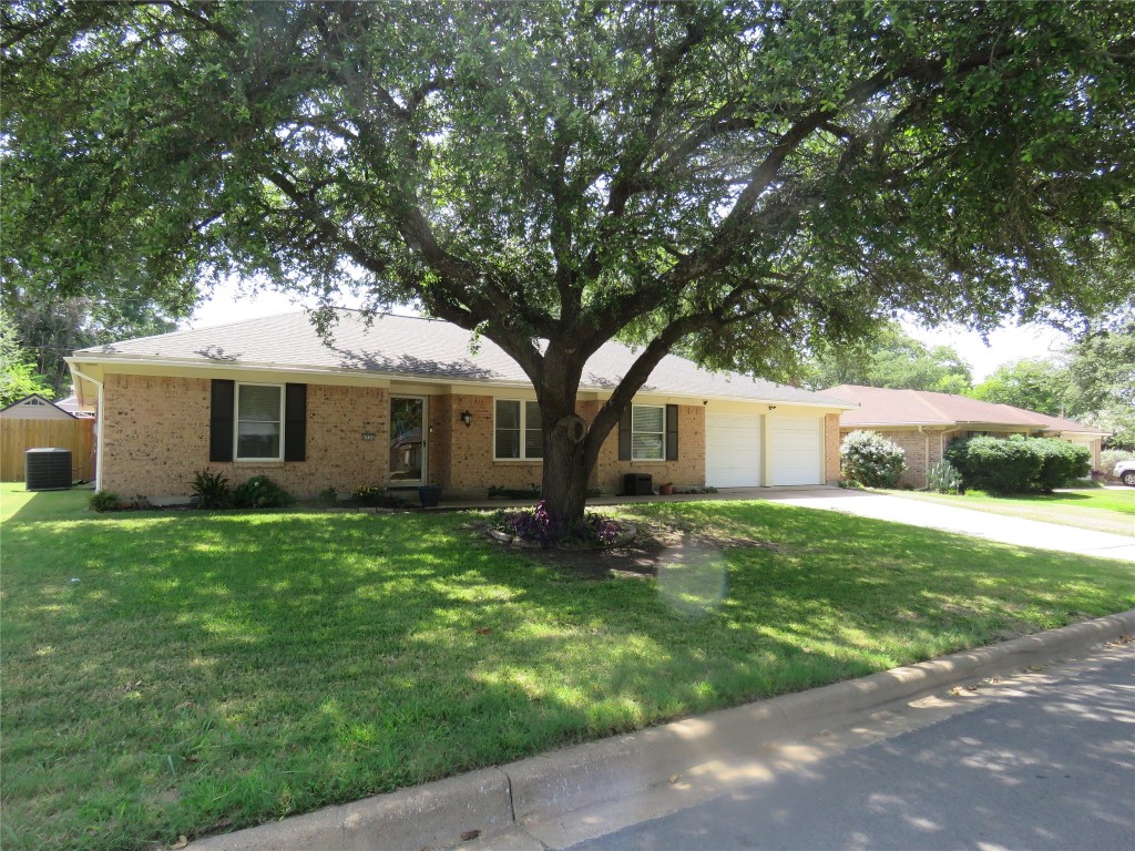 6908 Whitman Avenue Fort Worth TX 76133
