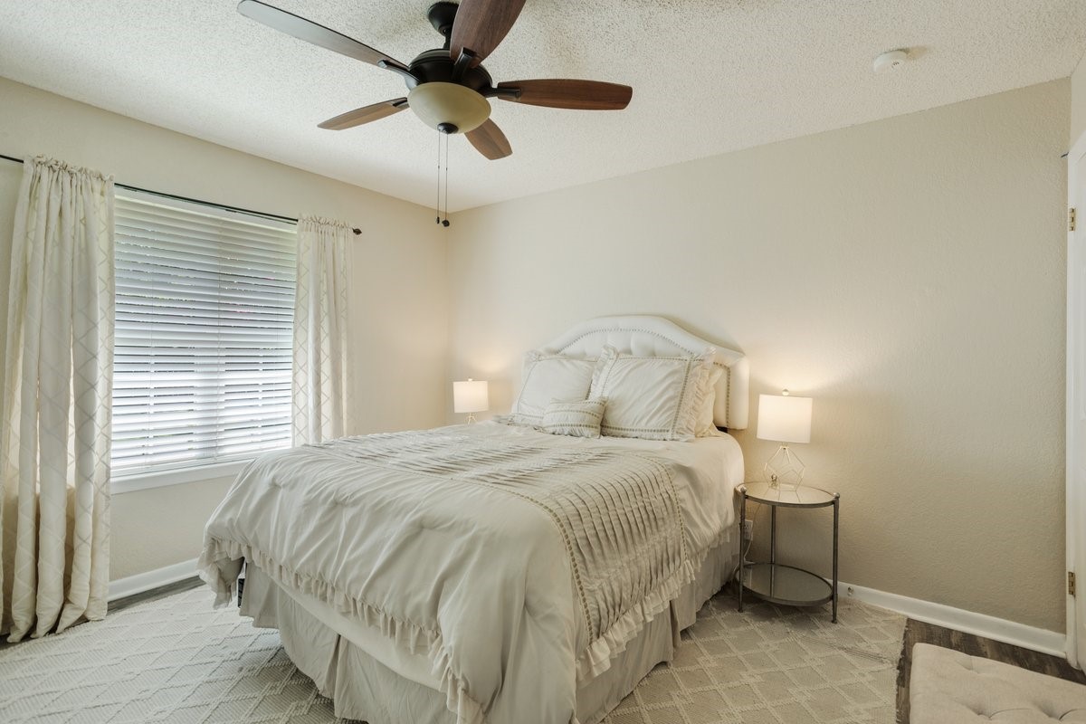 3601 Holly Street Denison TX 75020