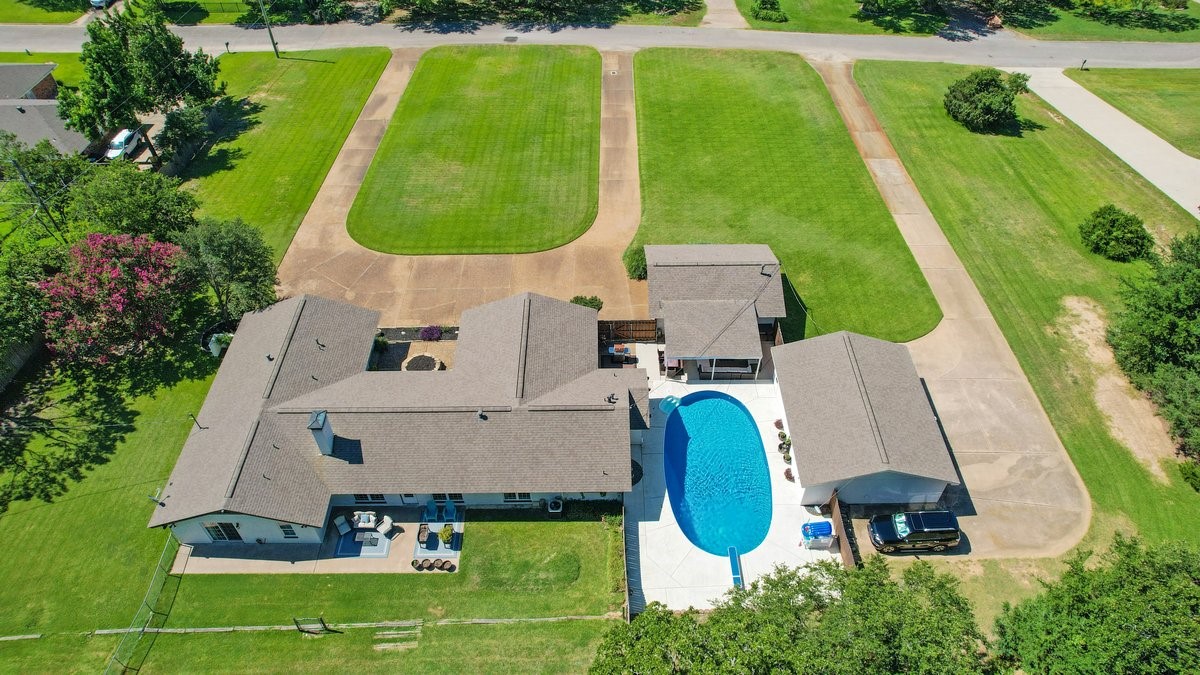 3601 Holly Street Denison TX 75020
