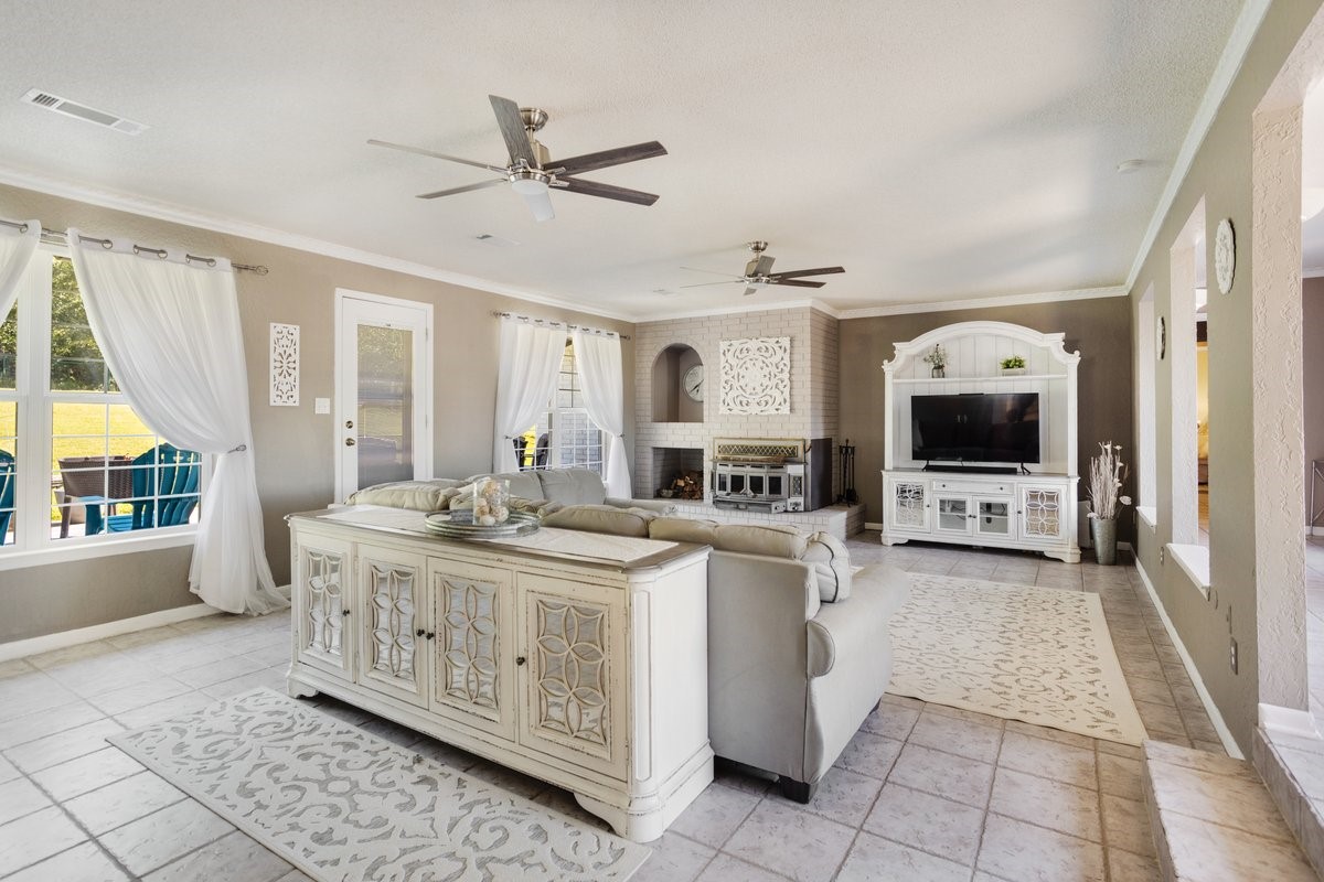 3601 Holly Street Denison TX 75020