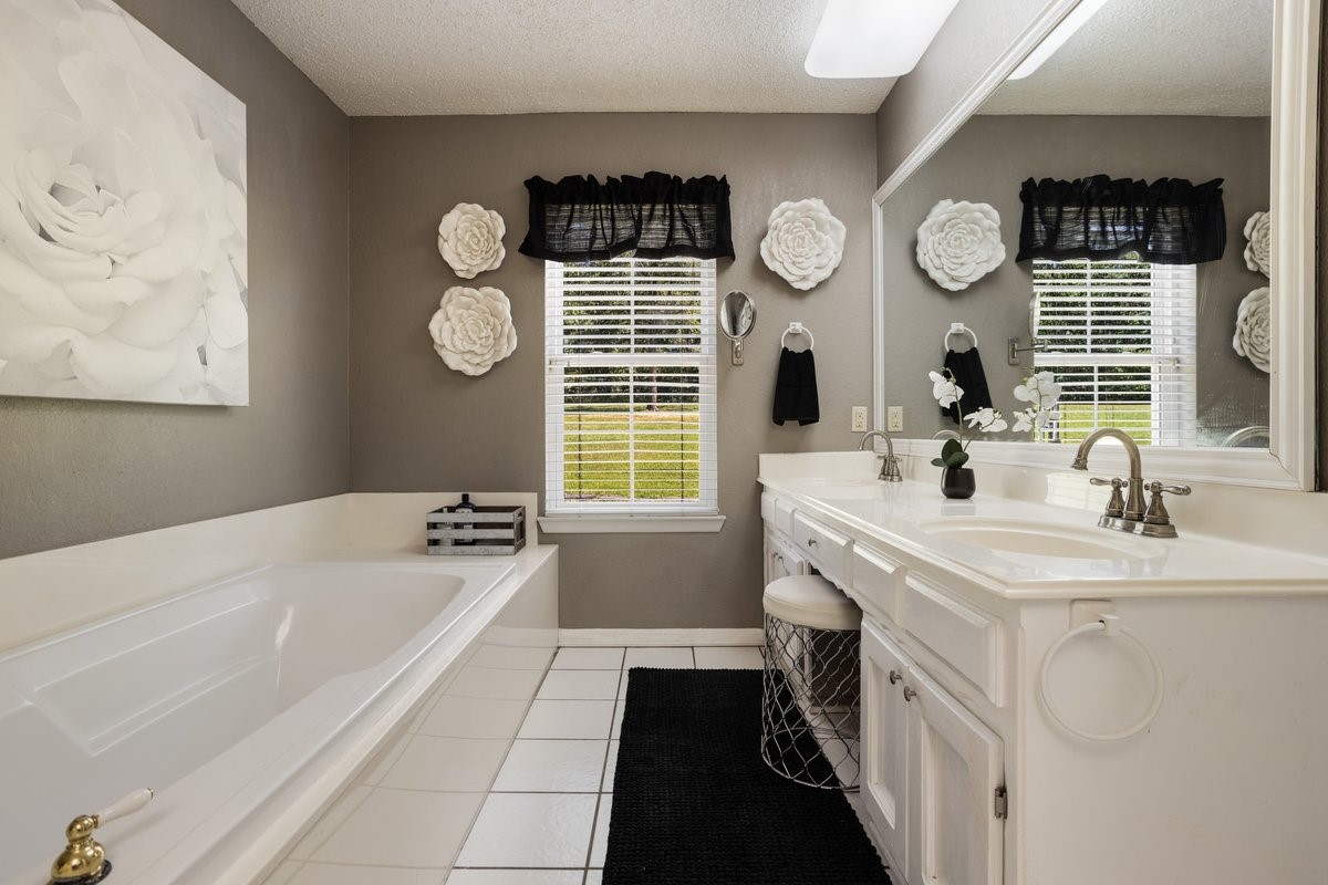 3601 Holly Street Denison TX 75020