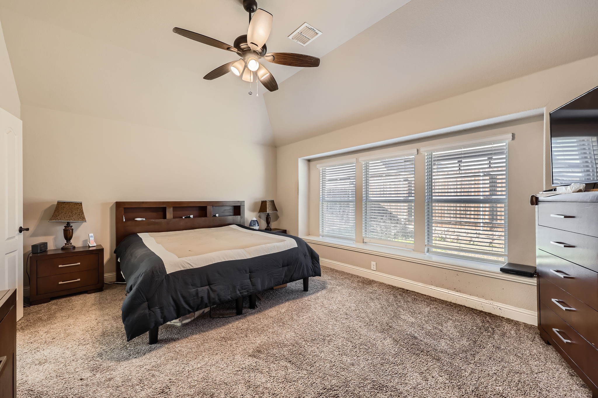 4200 Snowberry Lane Fort Worth TX 76036
