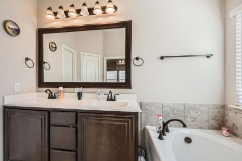 4200 Snowberry Lane Fort Worth TX 76036